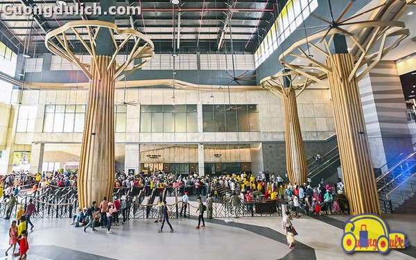 Đánh giá chuyến đi Tây Ninh 1 ngày từ Sài Gòn HOÀN TOÀN dựa trên Google Maps.