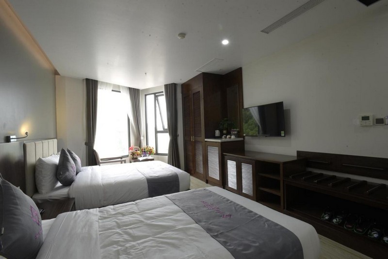 Tổng hợp khách sạn 3 sao giá rẻ tại Cát Bà với view đẹp và dịch vụ tốt.