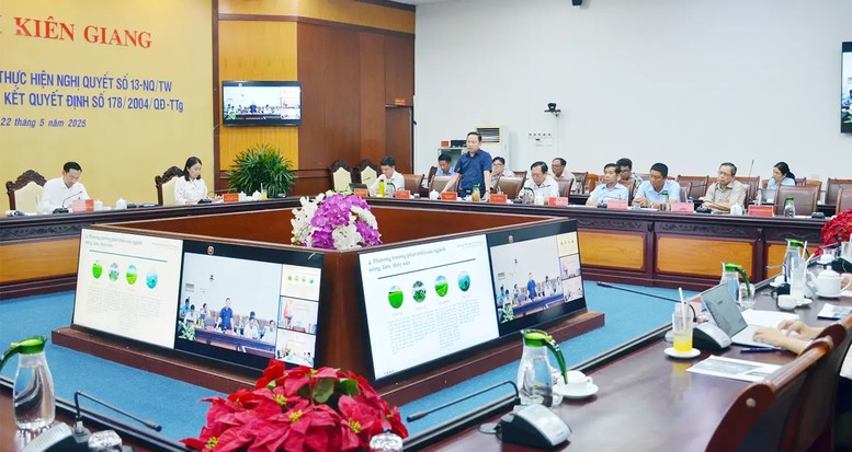 Xây dựng Phú Quốc trở thành trung tâm du lịch sinh thái hàng đầu quốc gia và quốc tế.