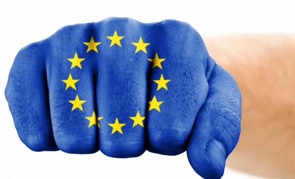 EU muốn xây dựng “tường lửa” cho khu vực Schengen nhằm tăng cường chứng thực thông tin du khách.