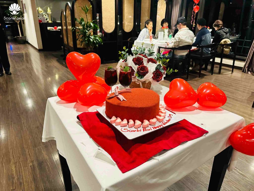 Tour du thuyền Scarlet Pearl chương trình khuyến mãi cực hot dịp lễ tình nhân 14/2