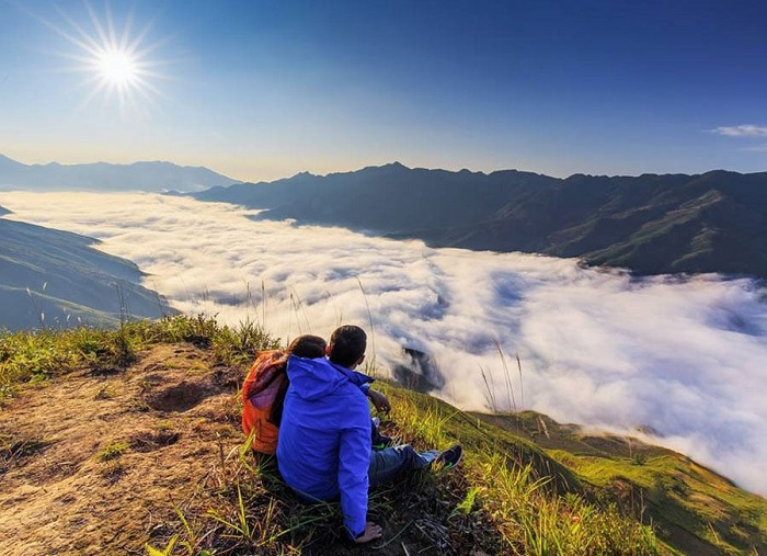 Kinh nghiệm săn mây Tà Xùa từ A đến Z cho chuyến đi tự túc – Kavo Travel