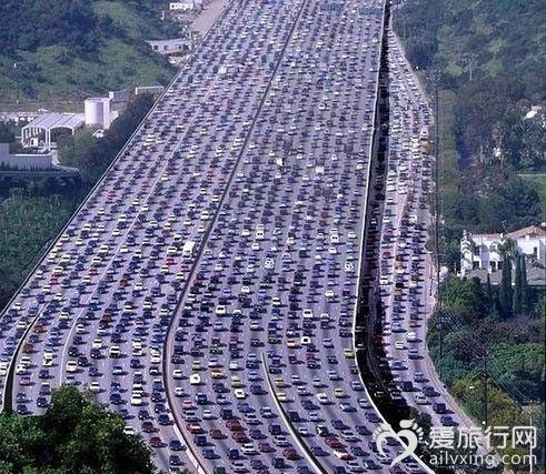 Cảnh tượng chưa từng thấy trong 500 năm, thật choáng ngợp!