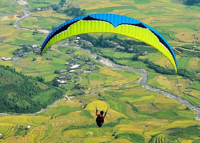 Giá bay dù lượn ở Mù Cang Chải là bao nhiêu? Có đáng để trải nghiệm không? – Kavo Travel