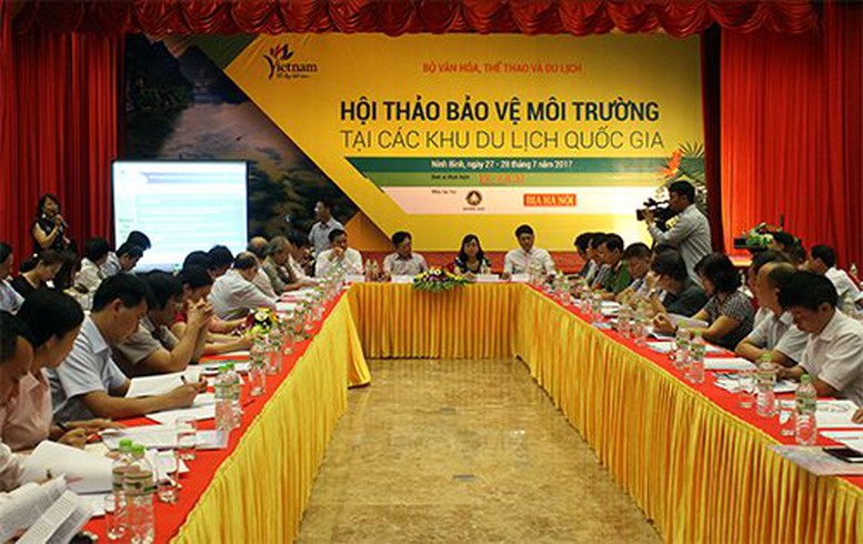 Môi trường du lịch: Tác động tiêu cực từ sự phát triển quá mức