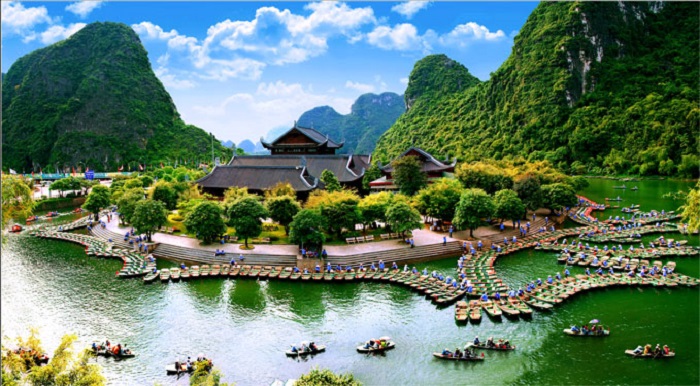 Du lịch Tràng An vào mùa nào đẹp nhất? Những kinh nghiệm du lịch Tràng An bạn cần biết – Kavo Travel
