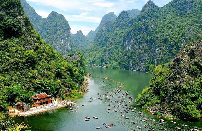 Đi du lịch Tràng An nên mặc gì để có những bức ảnh đẹp – Kavo Travel